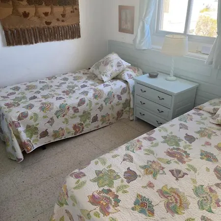 Апартаменты Large Three Bedroom Panoramic Sea Views