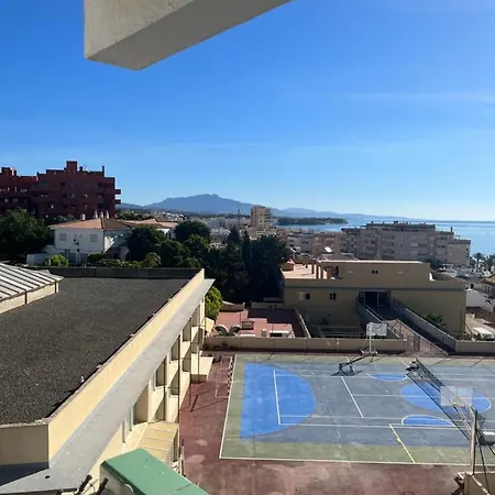 Large Three Bedroom Panoramic Sea Views Апартаменты Эстепона